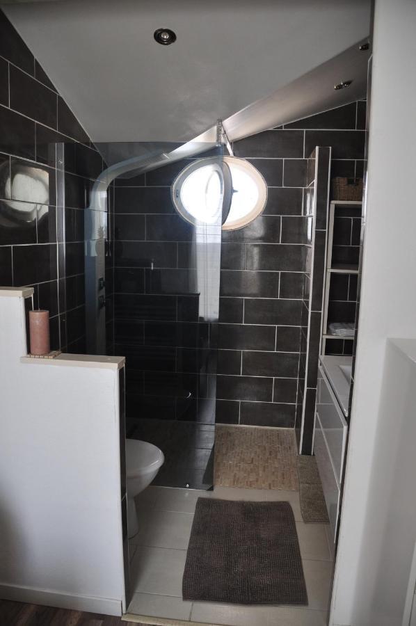 Maison Avec Piscine, Jaccuzi, Hammam A 800 M Du Lac Gastes Exteriör bild