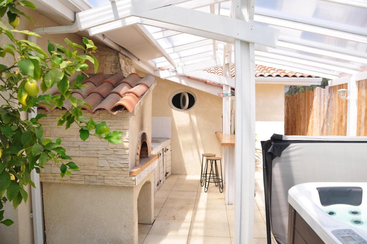 Maison Avec Piscine, Jaccuzi, Hammam A 800 M Du Lac Gastes Exteriör bild